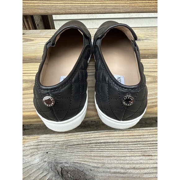 Steve Madden-Women's Zaander Black Quilted slip-on sneakers size 10 - Picture 3 of 5